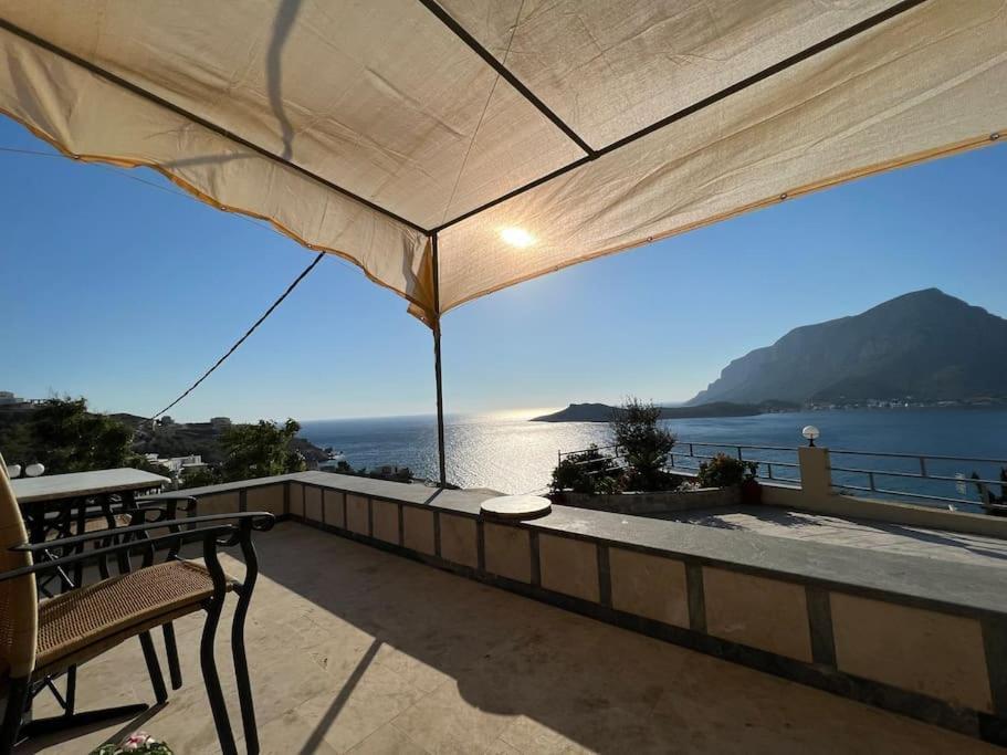 Panos Renos Studio, A Cozy Home By The Beach! Myrties エクステリア 写真