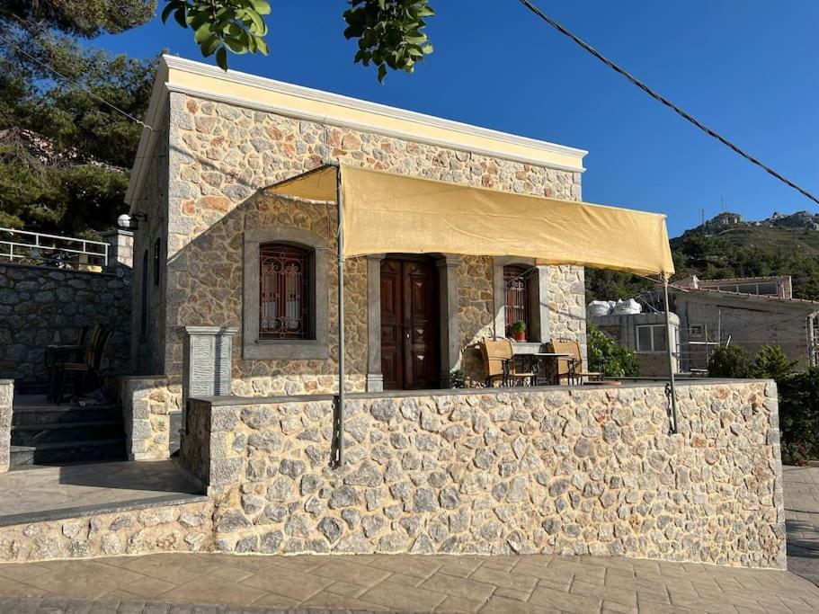 Panos Renos Studio, A Cozy Home By The Beach! Myrties エクステリア 写真
